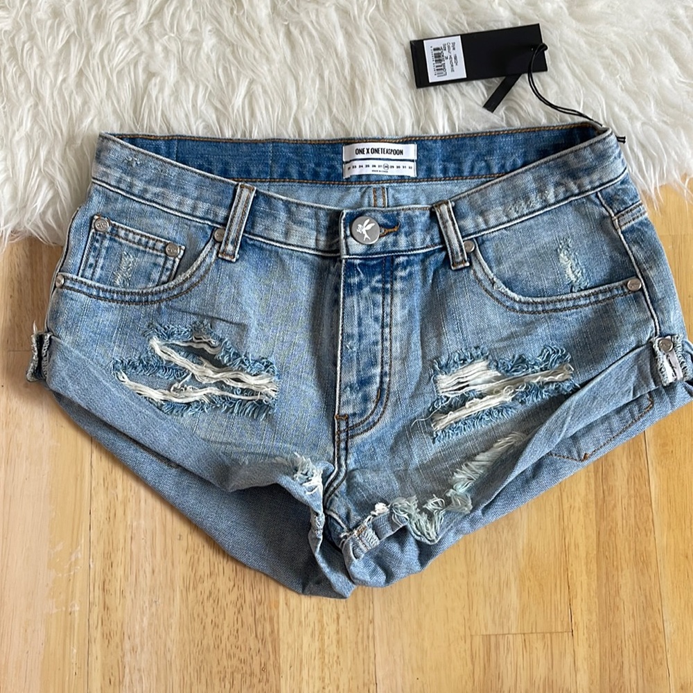 One X Oneteaspoon Shorts Size 28